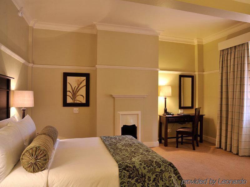 Imperial Hotel By Misty Blue Hotels Pietermaritzburg Ngoại thất bức ảnh