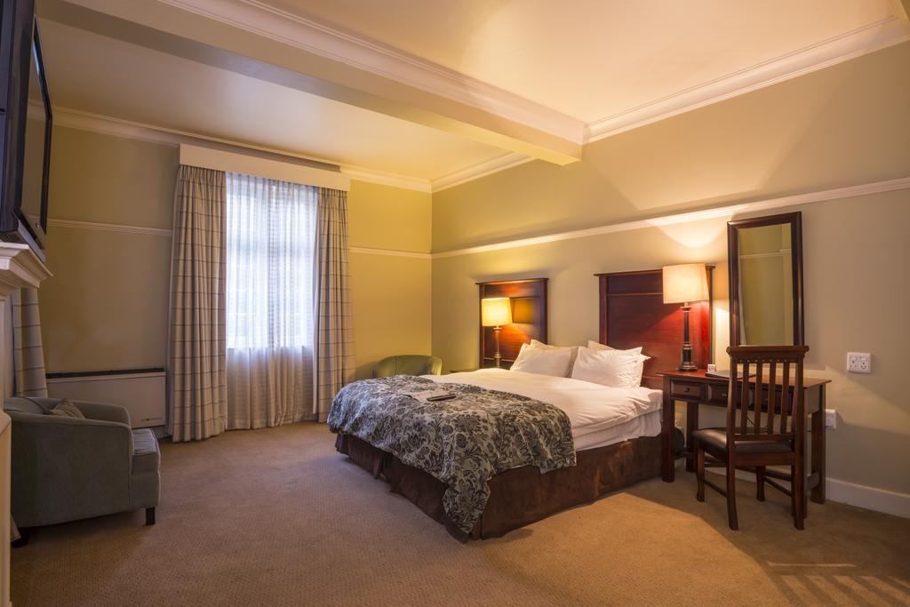 Imperial Hotel By Misty Blue Hotels Pietermaritzburg Ngoại thất bức ảnh