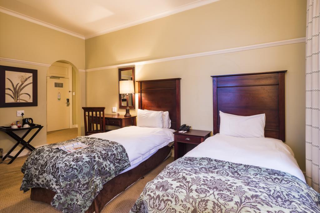 Imperial Hotel By Misty Blue Hotels Pietermaritzburg Ngoại thất bức ảnh