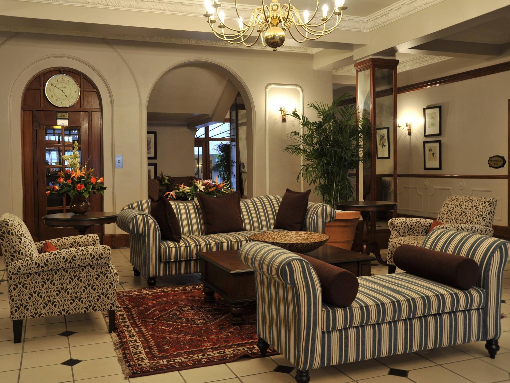 Imperial Hotel By Misty Blue Hotels Pietermaritzburg Ngoại thất bức ảnh