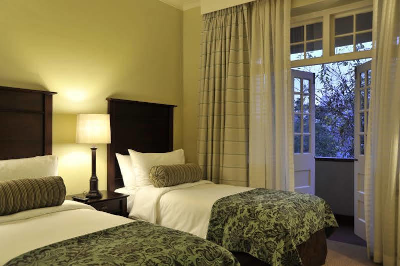 Imperial Hotel By Misty Blue Hotels Pietermaritzburg Ngoại thất bức ảnh